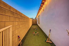 Elegant Desert Oasis Near Coachella Palm Springs