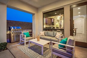 Elegant Desert Oasis Near Coachella Palm Springs