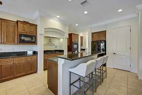 Elegant Desert Oasis Near Coachella Palm Springs