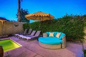 Elegant Desert Oasis Near Coachella Palm Springs