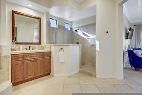 Elegant Desert Oasis Near Coachella Palm Springs