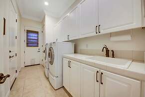 Elegant Desert Oasis Near Coachella Palm Springs