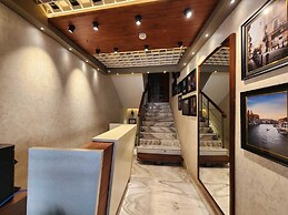 HOTEL VIP INTERCONTINENTAL