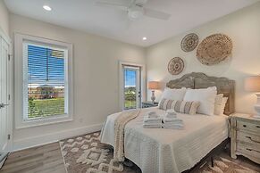 Azure Horizon Beachfront Charm in Gulf Shores