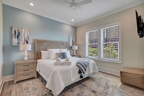 Azure Horizon Beachfront Charm in Gulf Shores
