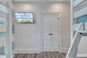 Azure Horizon Beachfront Charm in Gulf Shores
