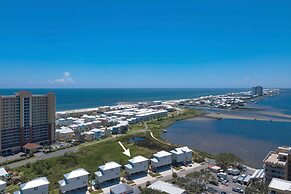 Azure Horizon Beachfront Charm in Gulf Shores