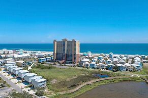 Azure Horizon Beachfront Charm in Gulf Shores