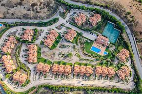 Monte Rei 2 bed Linked Villa