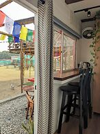 Tuk Tuk Gilhari Noida