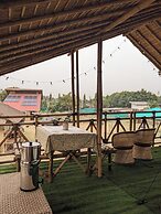 Tuk Tuk Gilhari Noida