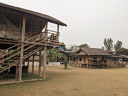 Tuk Tuk Gilhari Noida