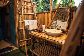 Tuk Tuk Gilhari Noida