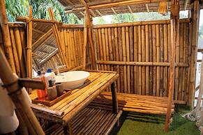 Tuk Tuk Gilhari Noida