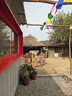 Tuk Tuk Gilhari Noida