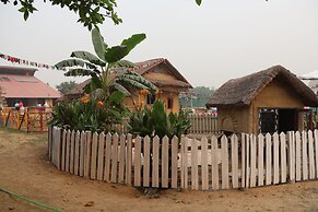 Tuk Tuk Gilhari Noida