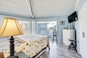 Coastal Oasis w/ Marsh Views in North Myrtle Beach