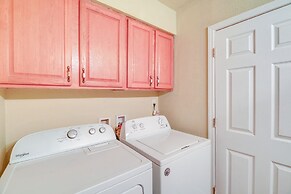 Cabin Close to ATV & Hiking Trails in Delbarton