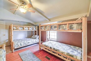 Cabin Close to ATV & Hiking Trails in Delbarton