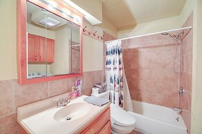 Cabin Close to ATV & Hiking Trails in Delbarton