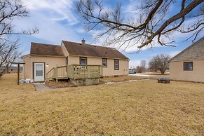 Rural Retreat Near Golf Courses in Ottawa Lake!