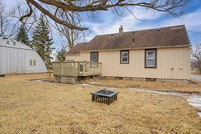 Rural Retreat Near Golf Courses in Ottawa Lake!