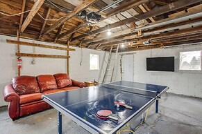 Rural Retreat Near Golf Courses in Ottawa Lake!