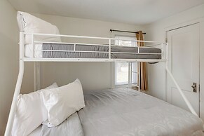 Rural Retreat Near Golf Courses in Ottawa Lake!