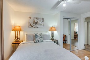 Rural Retreat Near Golf Courses in Ottawa Lake!