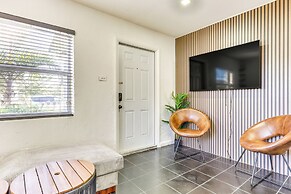 3 Mi to Riverwalk Fort Lauderdale: Cozy Home!