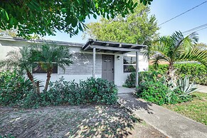 3 Mi to Riverwalk Fort Lauderdale: Cozy Home!