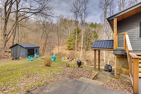 1 Mi to Marina: Cabin w/ Views Near Atwood Lake!