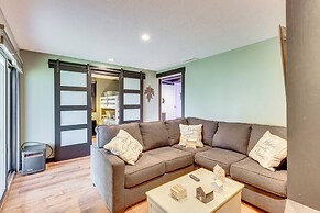 1 Mi to Marina: Cabin w/ Views Near Atwood Lake!