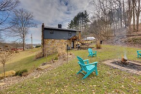 1 Mi to Marina: Cabin w/ Views Near Atwood Lake!