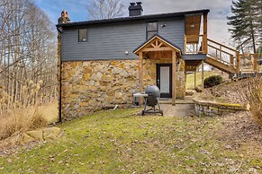 1 Mi to Marina: Cabin w/ Views Near Atwood Lake!