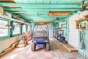 Private Boat Dock: Canal-front Home
