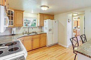Private Boat Dock: Canal-front Home