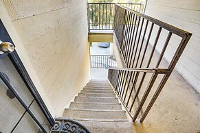< 1 Mi to Ocean: Modern Long Beach Condo
