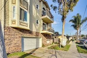 < 1 Mi to Ocean: Modern Long Beach Condo