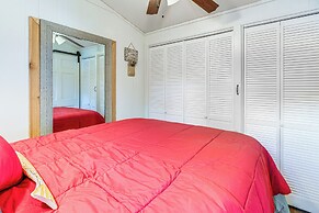 Lakefront Cabin in Brinson: Behind the Moon