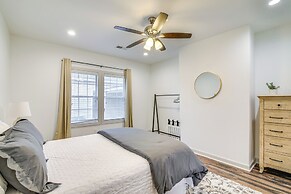Walk to Eats: Midtown Memphis Home w/ Patio!