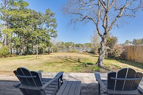 Sups & Dock at Waterfront Home in Freeport