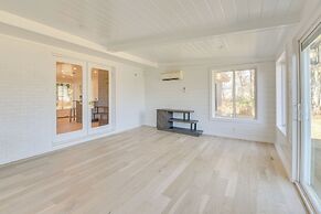 Sups & Dock at Waterfront Home in Freeport