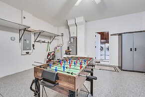 16 Mi to Disney: Home w/ Pool & Grill in Davenport