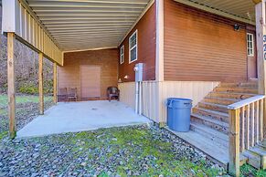 8 Mi to Hatfield-mccoy Trails: Cabin in Delbarton