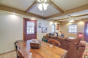 8 Mi to Hatfield-mccoy Trails: Cabin in Delbarton