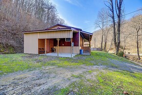 8 Mi to Hatfield-mccoy Trails: Cabin in Delbarton