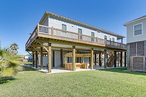 Steps to Shore: Pet-friendly Crystal Beach House