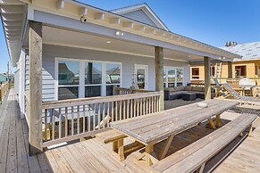 Steps to Shore: Pet-friendly Crystal Beach House