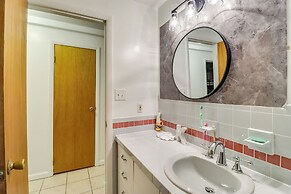 11 Mi to Patapsco Valley State Park: Quaint Duplex